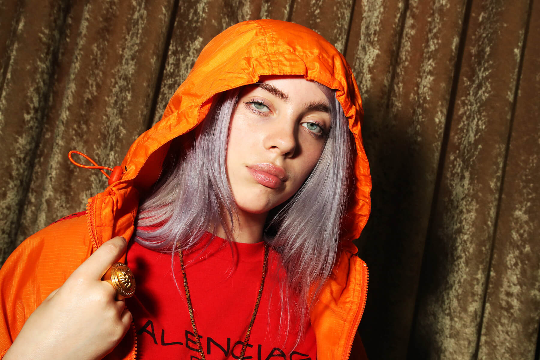 Menantikan Debut Album Billie Eilish